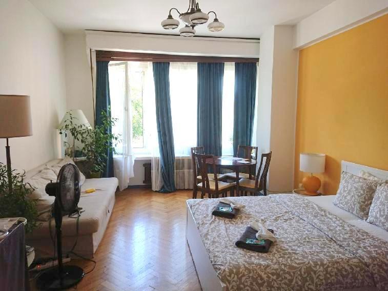 Cozy Studio In The Heart Of Old Prague Near The Charles Bridge Exteriör bild